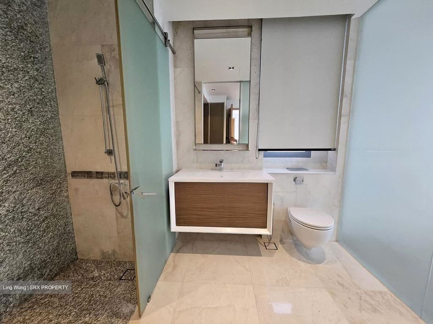SilverSea (D15), Condominium #621397401